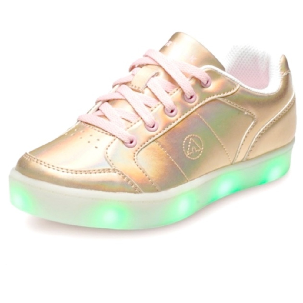 NWT Holographic Rose Gold Airwalk Shoes For Girls 4.5
